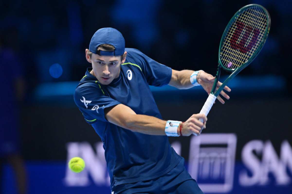 Alex De Minaur in campo