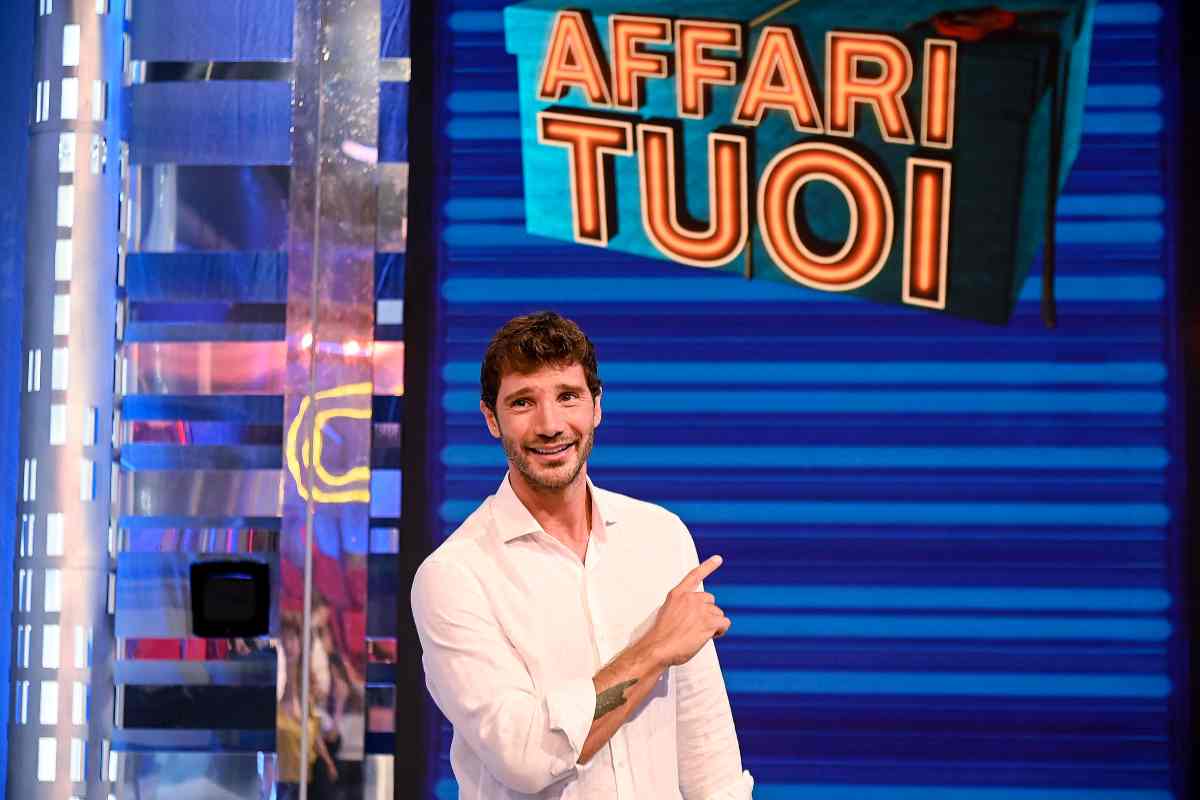 Affari Tuoi Stefano De Martino