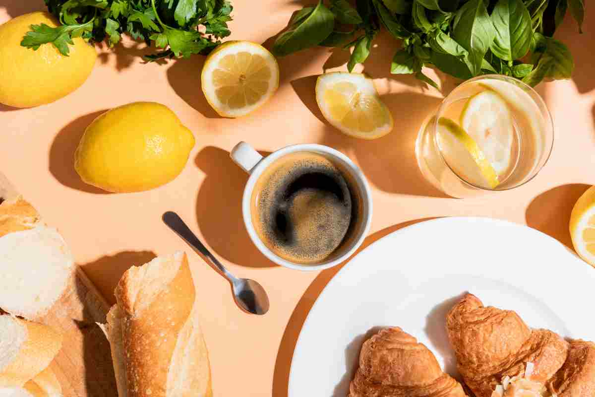 caffè limone perdere peso